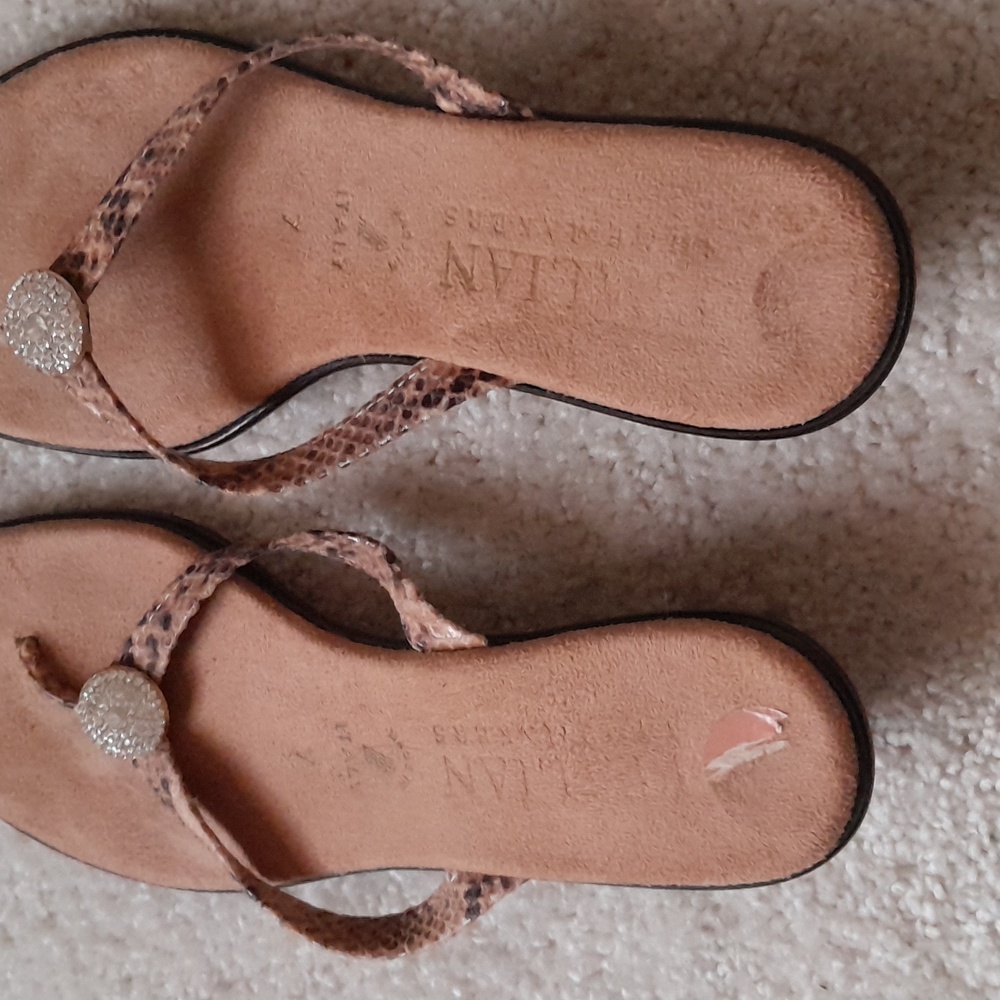 Shoes - Picture 6 of 6